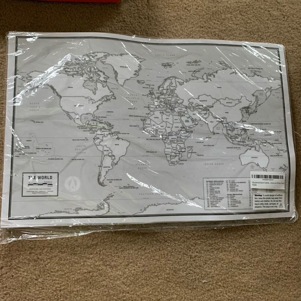 Educational 2 Sided World Outline Maps 11” x 17” Pack Of 50 New